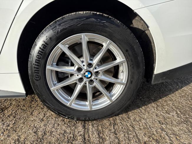 BMW I4 Photo 48