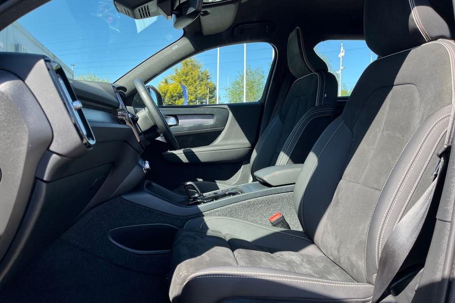Volvo XC40 Photo autoimg-1b0799b9cf083c922fdd99dacd51e670b955924e.jpg