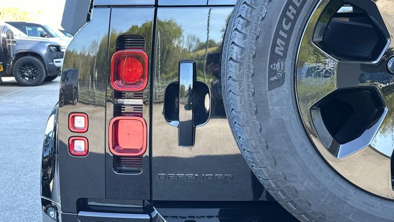 Used Land Rover Defender WJ74ACO 26