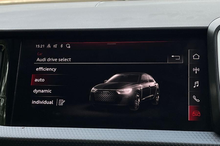 Audi A1 Photo autoimg-1b09894322e62bea359981d98a7c8aca9504b974.jpg