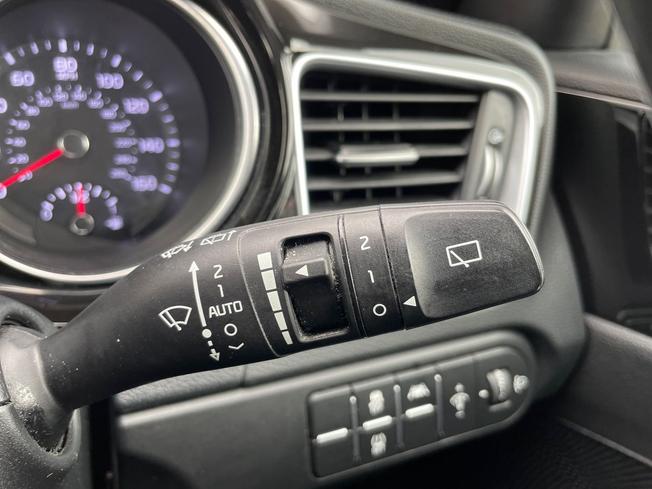 KIA Ceed Photo 29