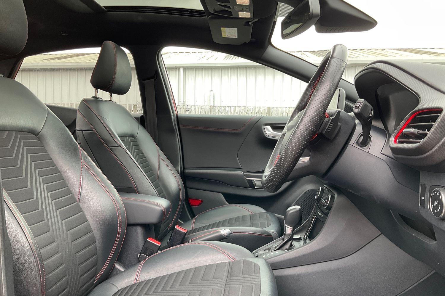 Ford PUMA Photo 16
