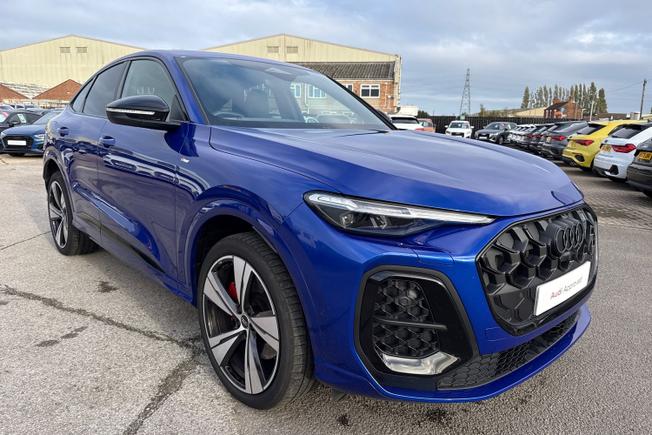 AUDI Q5 Photo 23