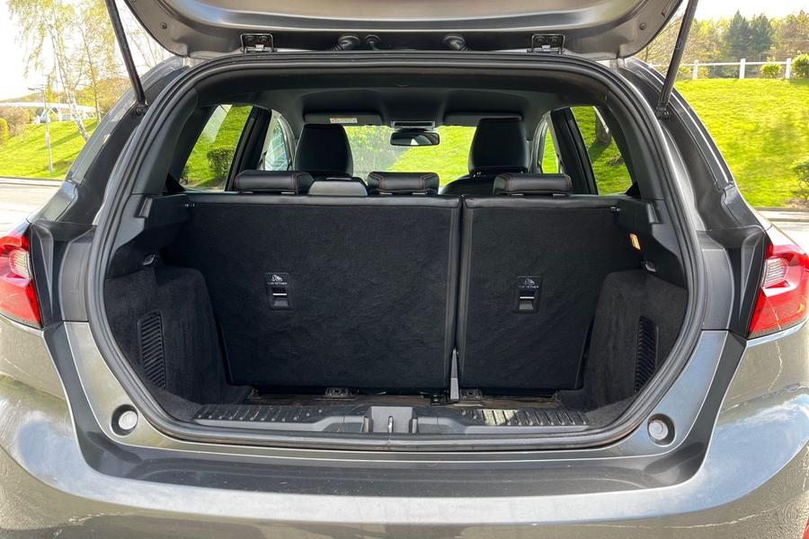 Ford FIESTA Photo autoimg-1b101dcf13bf4abf3e32752b074433bf895092f3.jpg