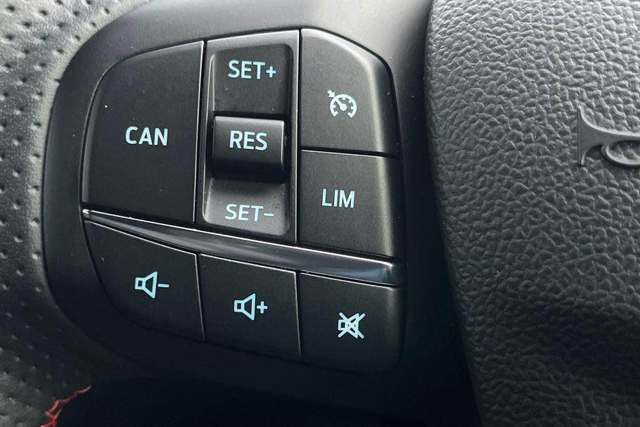 Used Ford FOCUS ET72VAH 25