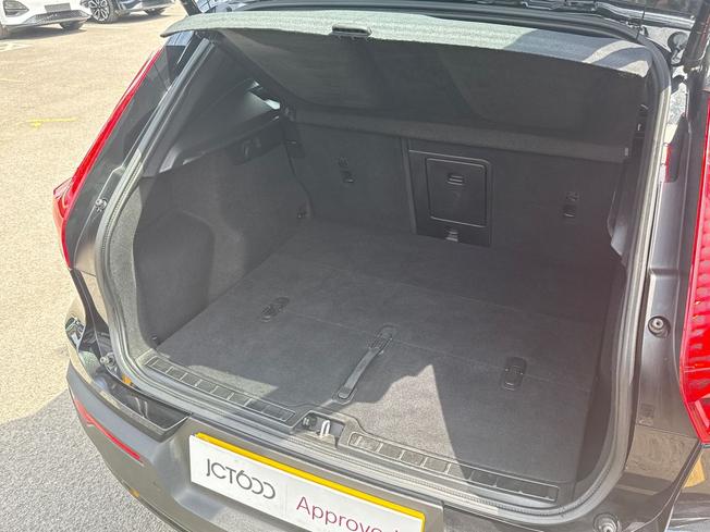 VOLVO Xc40 Photo 12