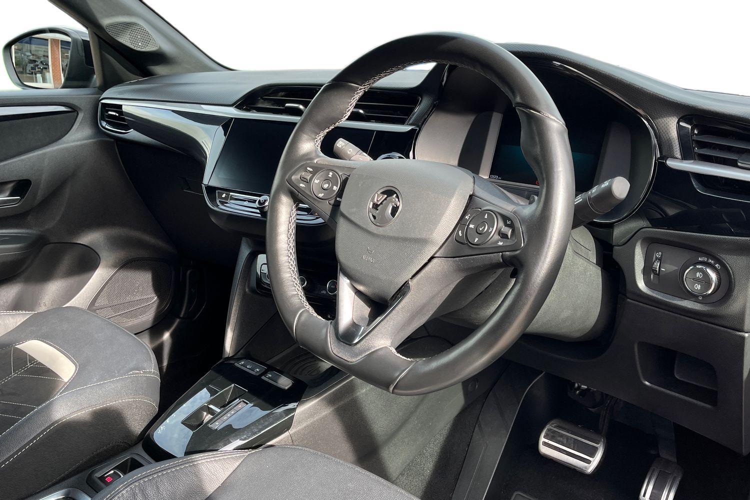 Vauxhall CORSA Photo 8