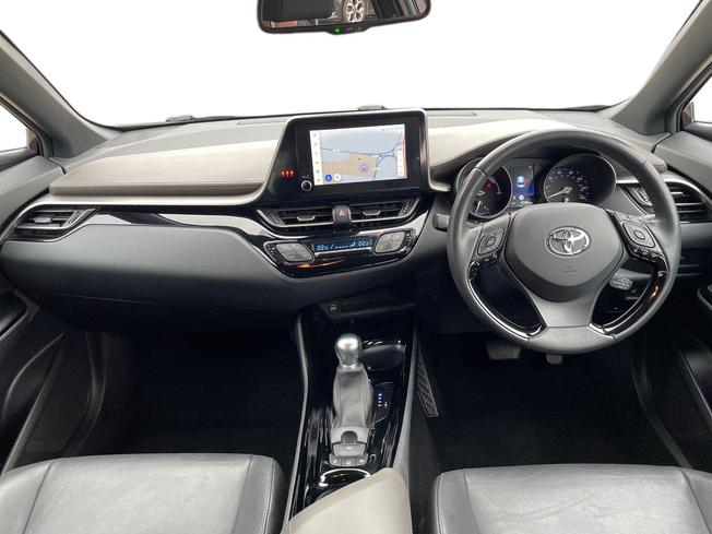 TOYOTA C-Hr Photo 10