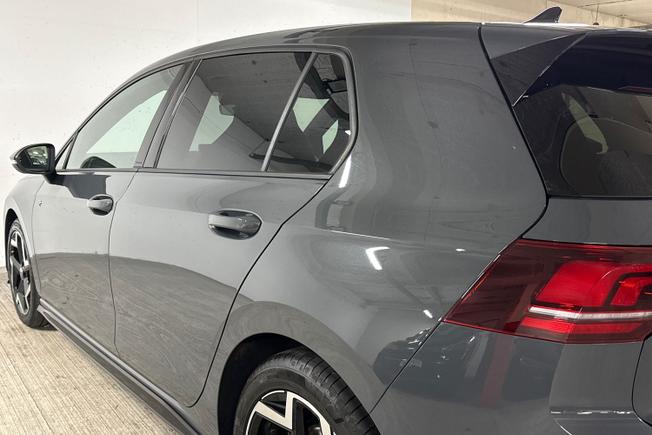 Volkswagen Golf Photo 26