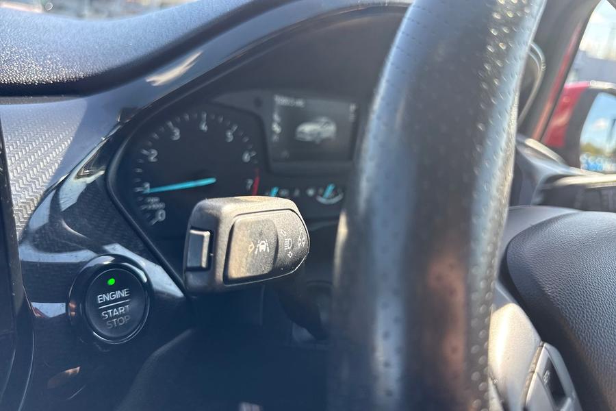 Ford FIESTA Photo autoimg-1b1f17069984925d29027a82698d7a98d7f2b58d.jpg