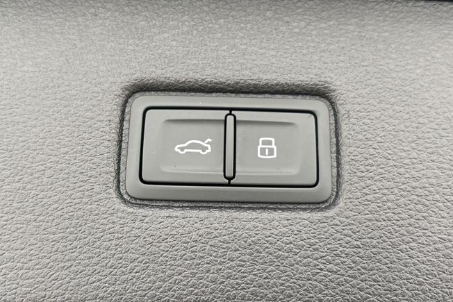 AUDI Sq7 Photo 24