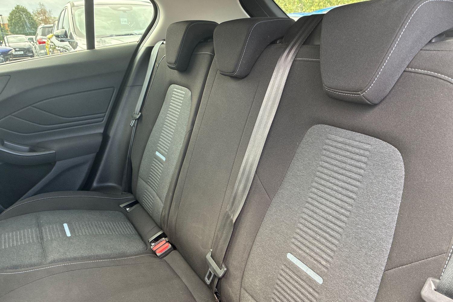Ford FOCUS Photo 19
