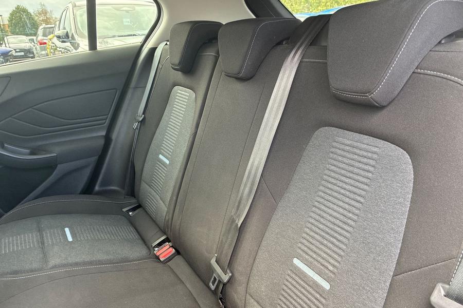 Ford FOCUS Photo autoimg-1b25d0028a03d02cdd7081aef017a511c83d0728.jpg