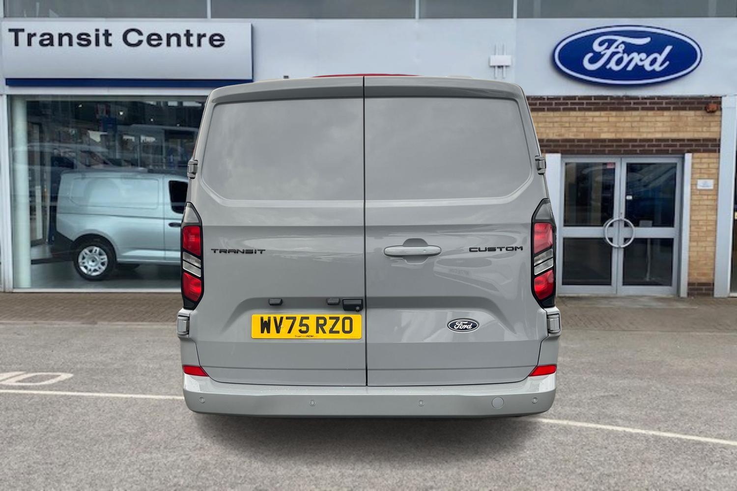 Ford Transit Custom Photo 12
