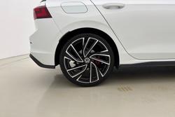 VOLKSWAGEN Golf Photo 5