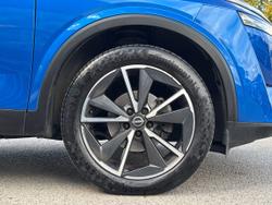 NISSAN Qashqai Photo 5