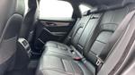 Jaguar F-PACE Photo 3