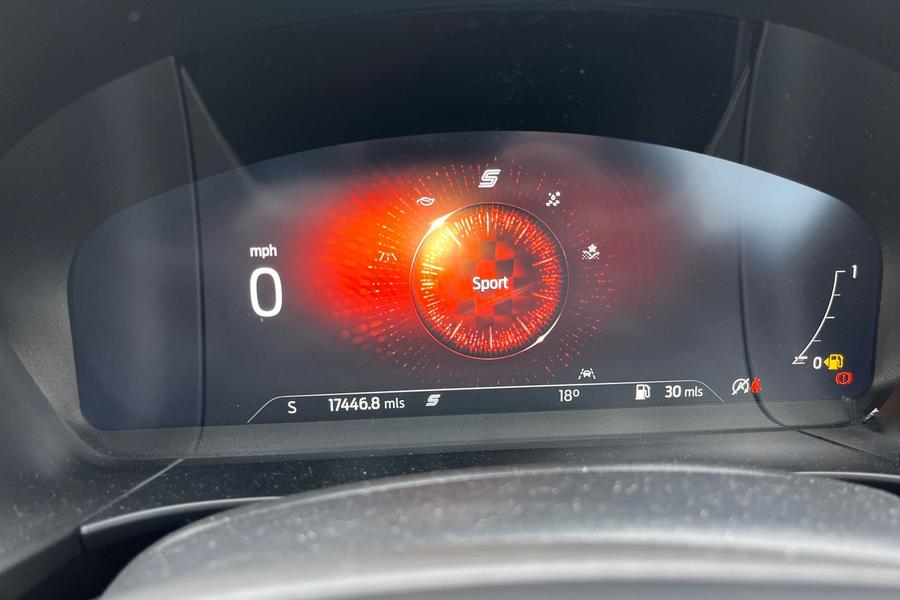 Ford KUGA Photo autoimg-1b3b5dd01d05ee3ac2ee22a17e8895af94fc78f3.jpg