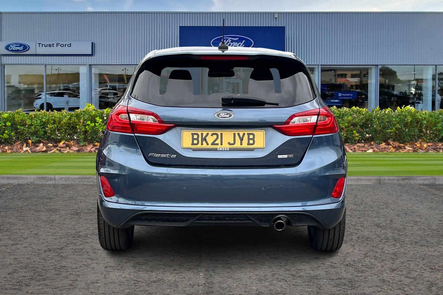 Ford FIESTA Photo 6