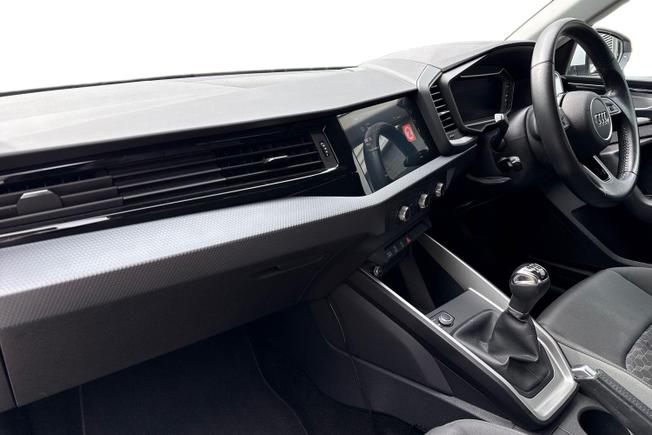 AUDI A1 Photo 2