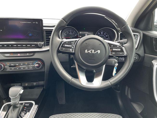 KIA Xceed Photo 11