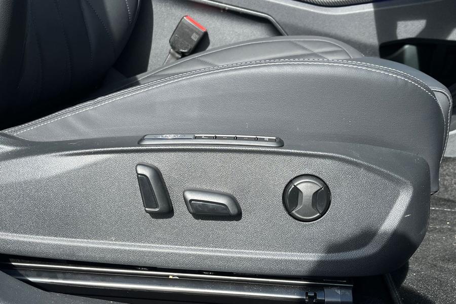 Ford Capri Photo autoimg-1b4819ae4113331a19d031c43941a9f65bf1e4ea.jpg