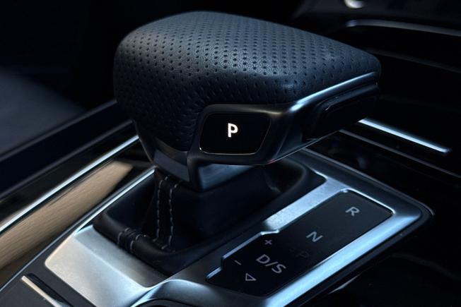 AUDI Q5 Photo 24