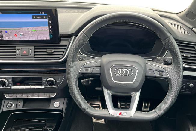AUDI Q5 Photo 11