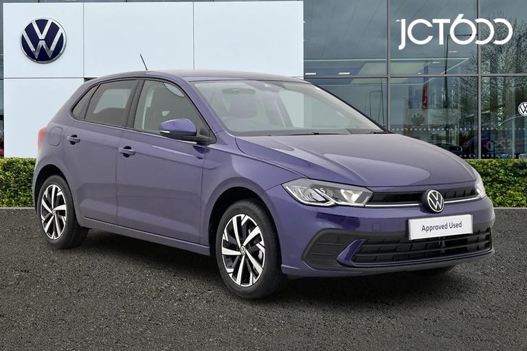 Used 2024 VOLKSWAGEN Polo 1.0 TSI Match 5dr Vibrant Violet Metallic at JCT600