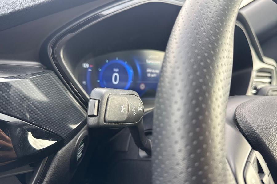Ford KUGA Photo autoimg-1b5cfceb1643d1a7fde725311cb0731b1c5ab99f.jpg