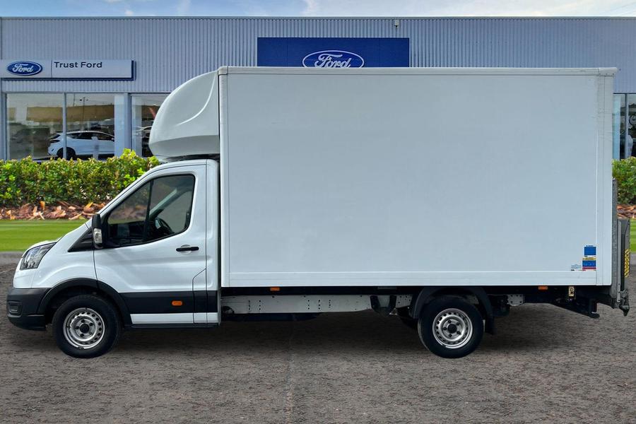 Ford TRANSIT LUTON Photo autoimg-1b5ed2ee9789ed3d9577361e1f0665f4a711cbc1.jpg