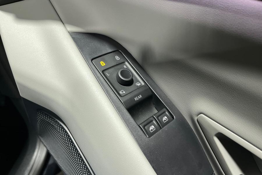 Ford Capri Photo autoimg-1b64cb8370a33e5e51ed41679702c7ca1ae6a5c7.jpg