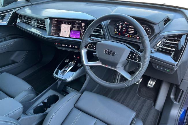 AUDI Q4 E-Tron Photo 6