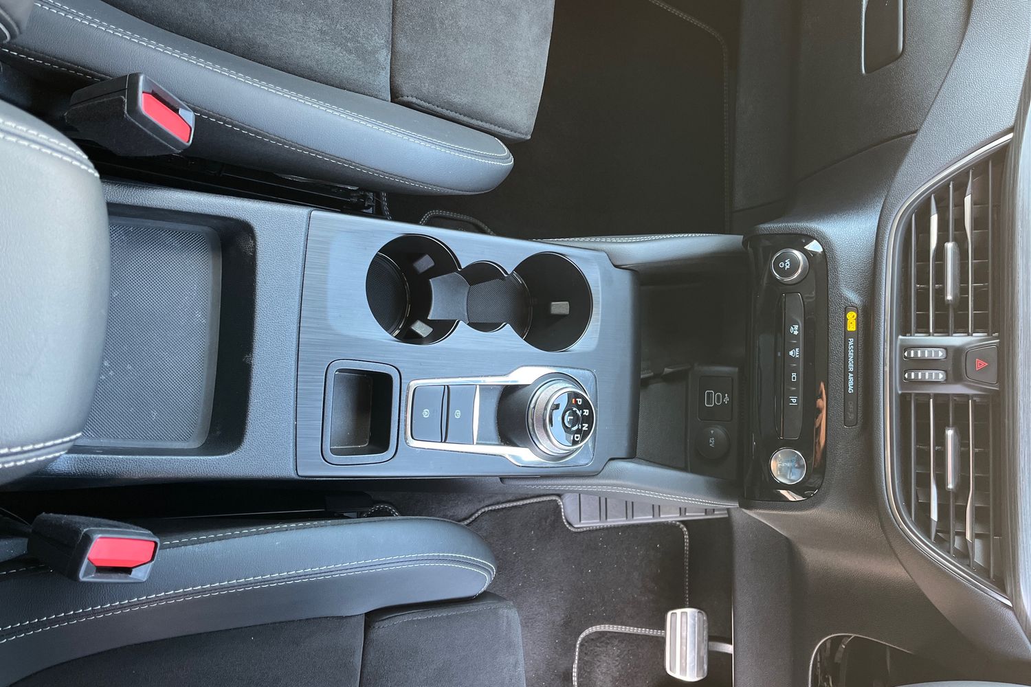 Ford Kuga Photo 32