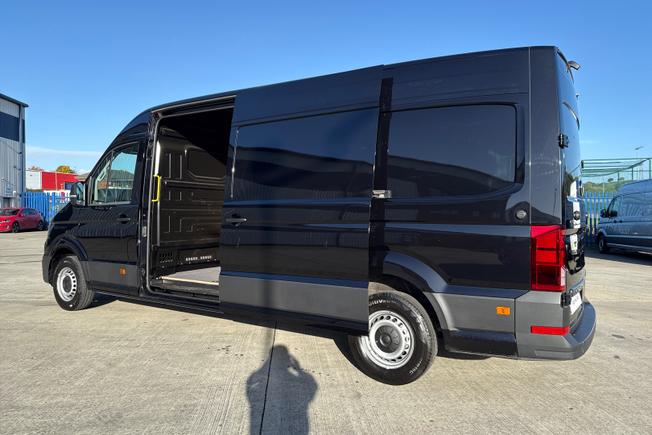 VOLKSWAGEN Crafter Photo 32