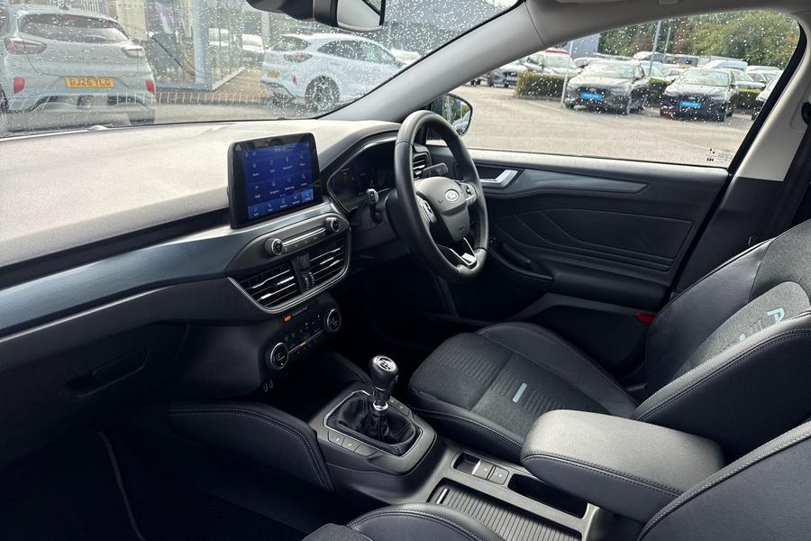 Ford FOCUS Photo autoimg-1b74040b3de60a4b47c1cc98fa8eb0c8454052cd.jpg