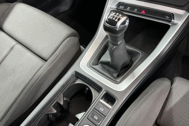 AUDI Q3 Photo 27