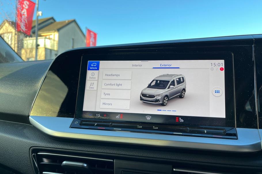 Used Ford TOURNEO CONNECT YGZ7612 35