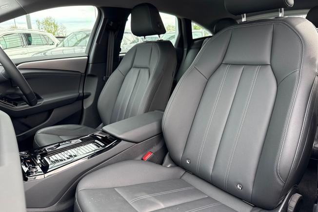 AUDI A6 E-Tron Sportback Photo 21