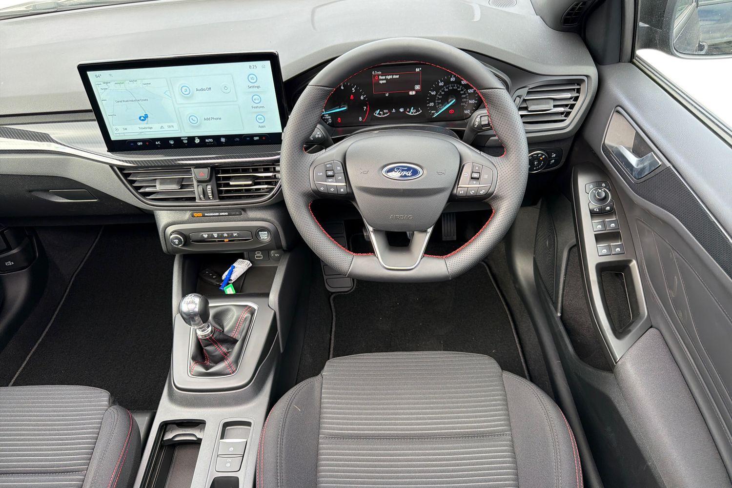 Ford Focus Photo 10