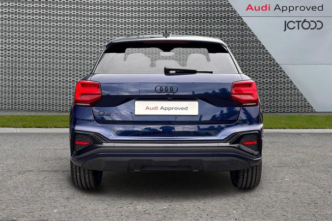 Audi Q2 Photo 7