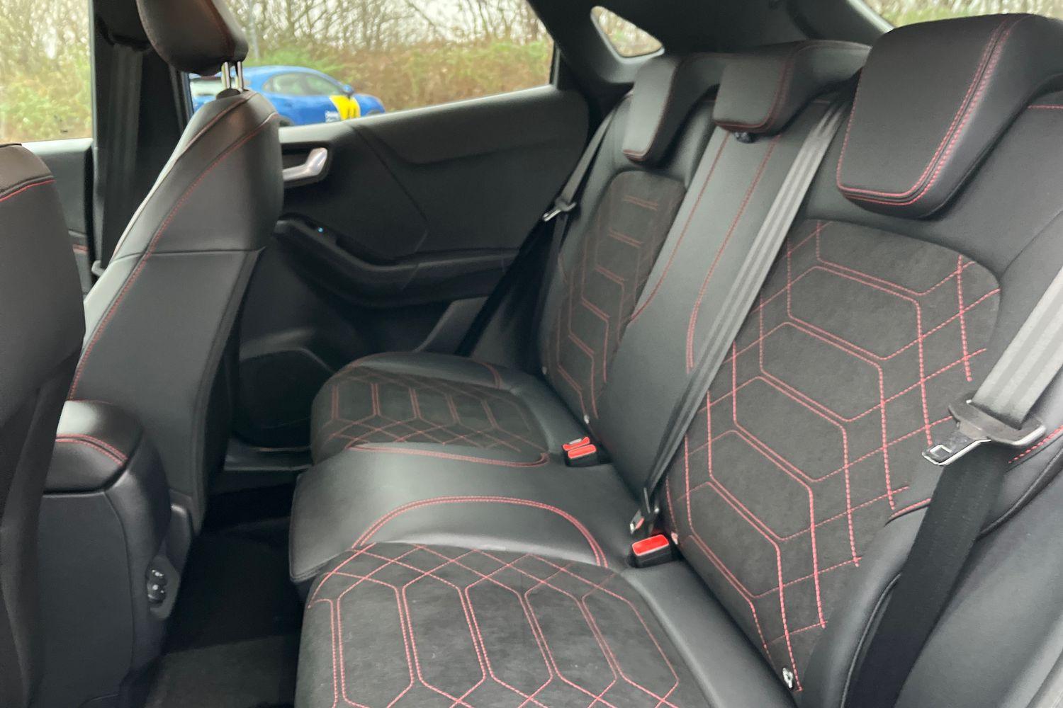 Ford PUMA Photo 34