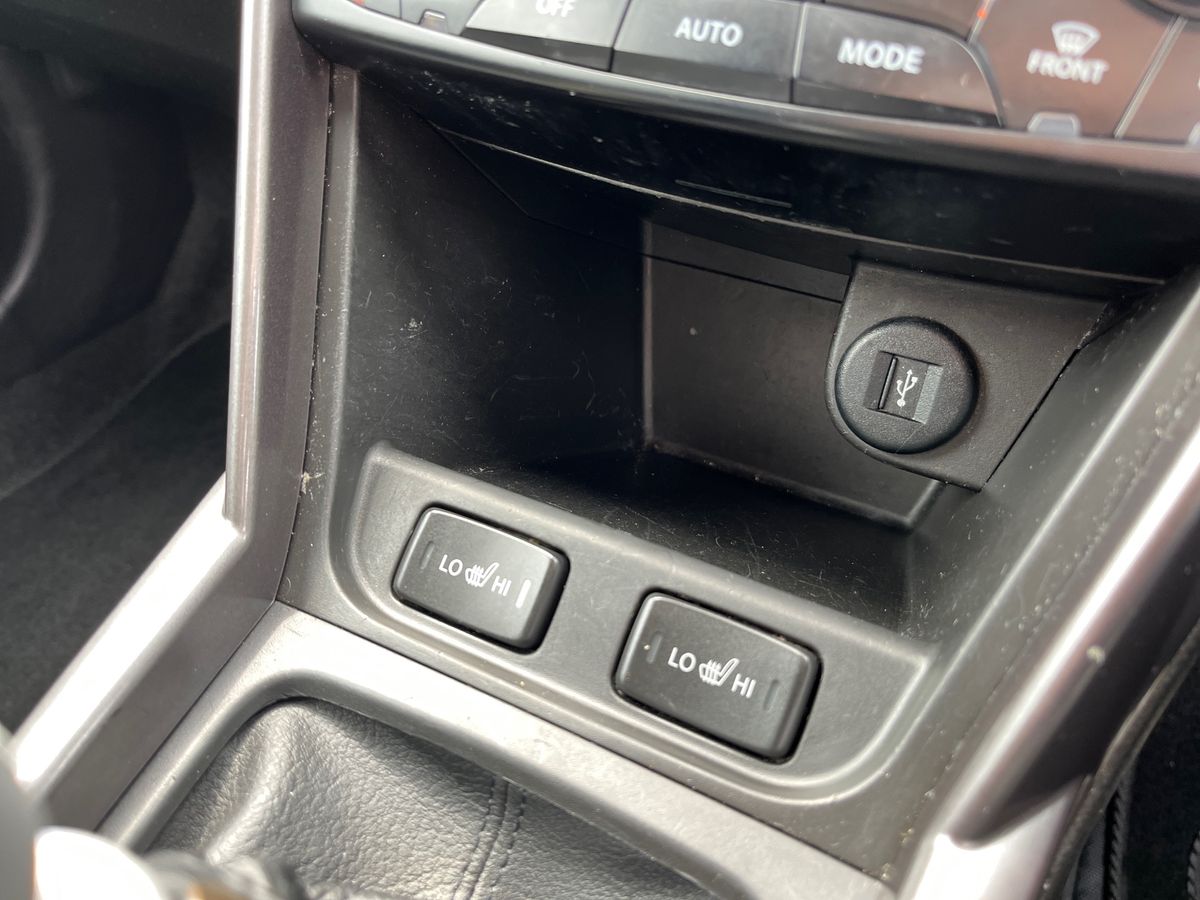 Suzuki S-Cross Photo 35