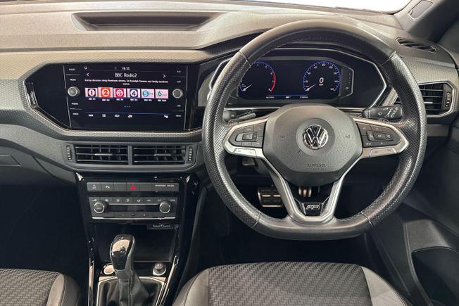 VOLKSWAGEN T-Cross Photo 11