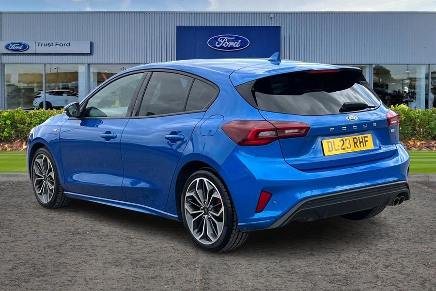Ford FOCUS Photo autoimg-1b8e43d128e6c5a649ccf3a36b2540f2f4161551.jpg