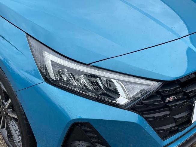 HYUNDAI i20 Photo 19