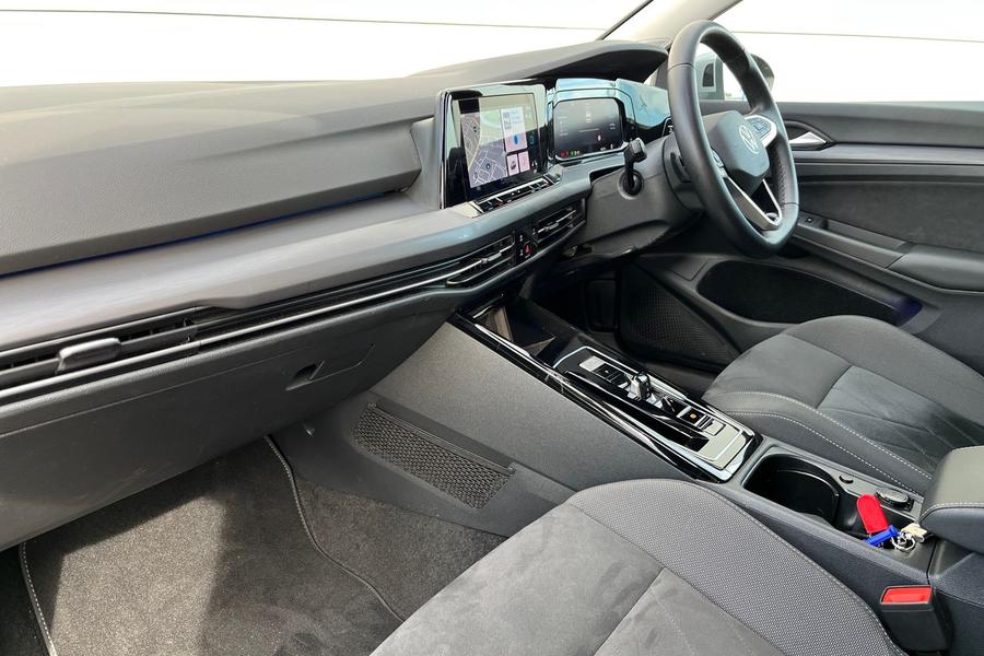 Volkswagen Golf Photo autoimg-1b9636a71dde8e7dc35a0e76aebd6d4df24ab3a6.jpg