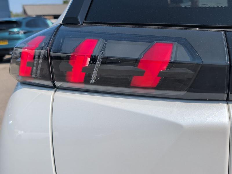Used Peugeot 2008 YE22MVX 28