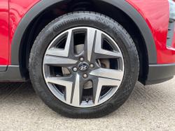 HYUNDAI Bayon Photo 5
