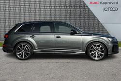 Audi Q7 Photo 4